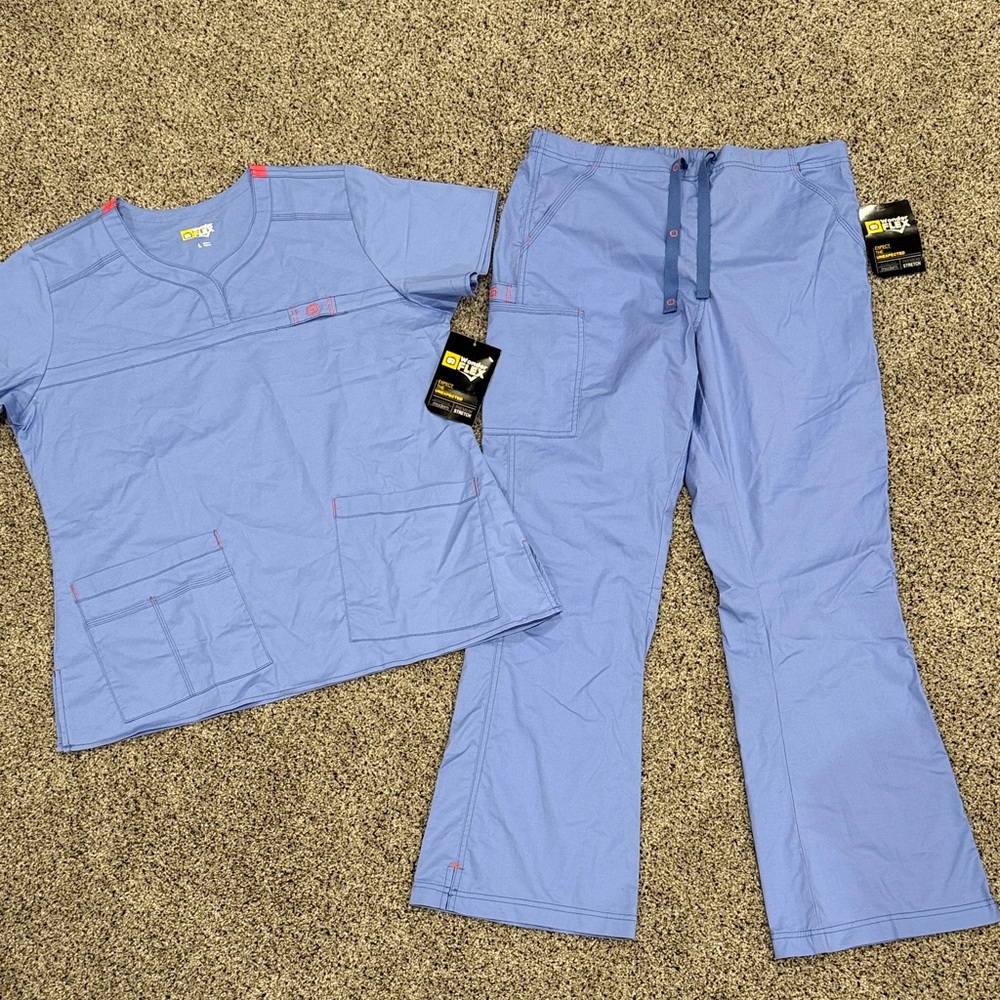 WonderWink WonderFLEX Scrub Set